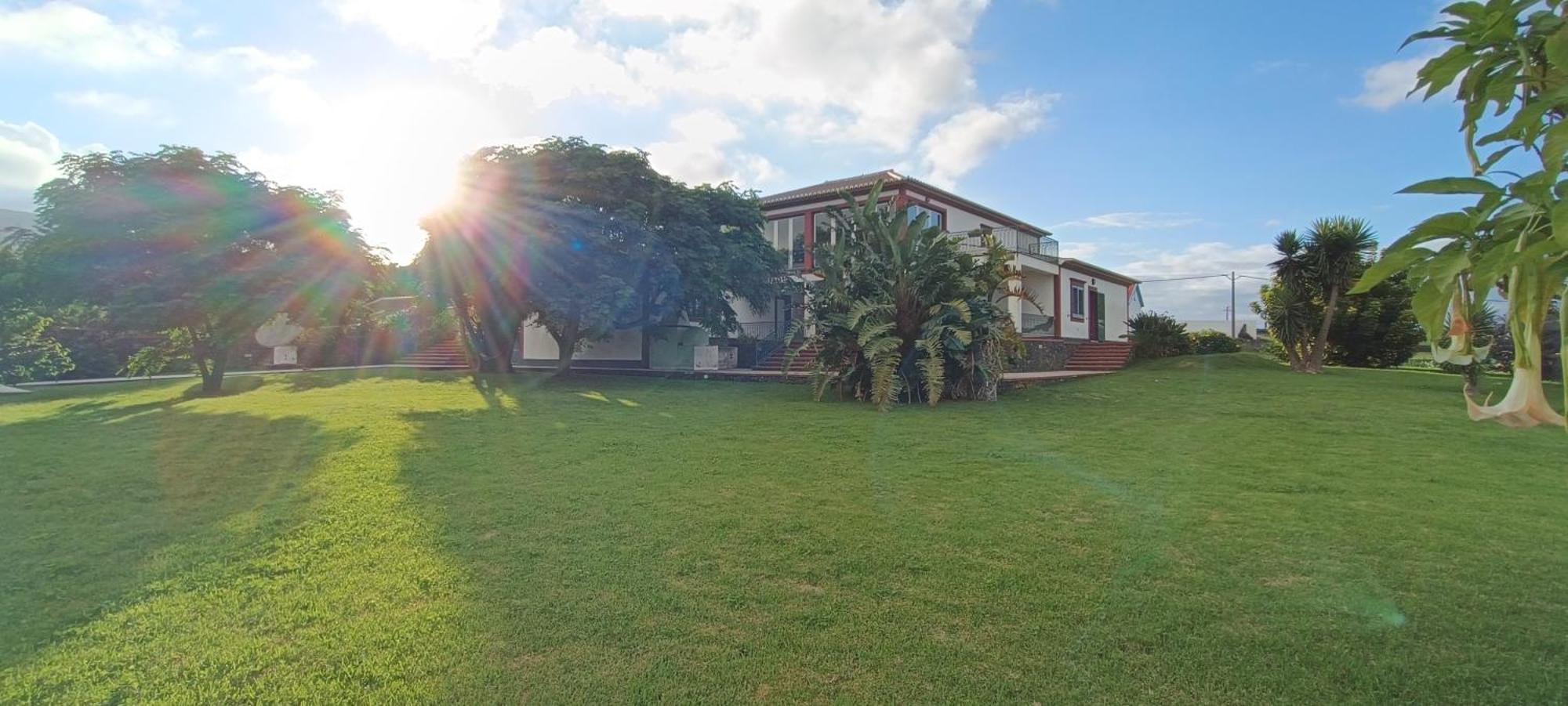 Moradia Da Graca Guesthouse Praia da Vitória Eksteriør billede